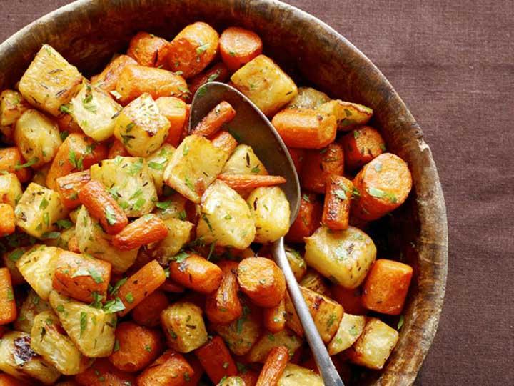 carrots celery in a bowl