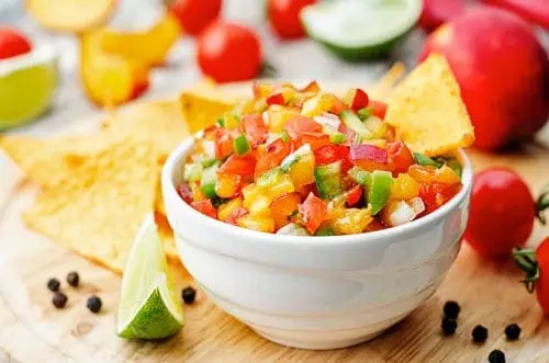 max150043937154200526 River Islands peach salsa in white bowl
