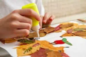 RIBlogFallDecor20230926Crafting720 River Islands child making autumn craft 3780226789590045 12132193629810645